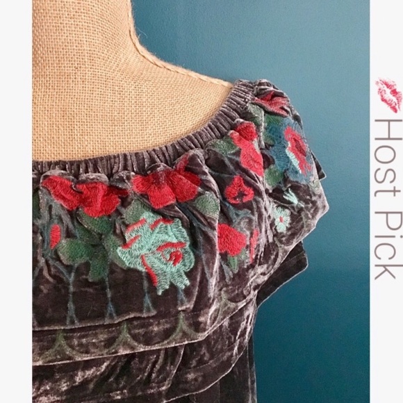 2 LEFT Navy Crushed Velvet Floral Dress - Picture 7 of 8